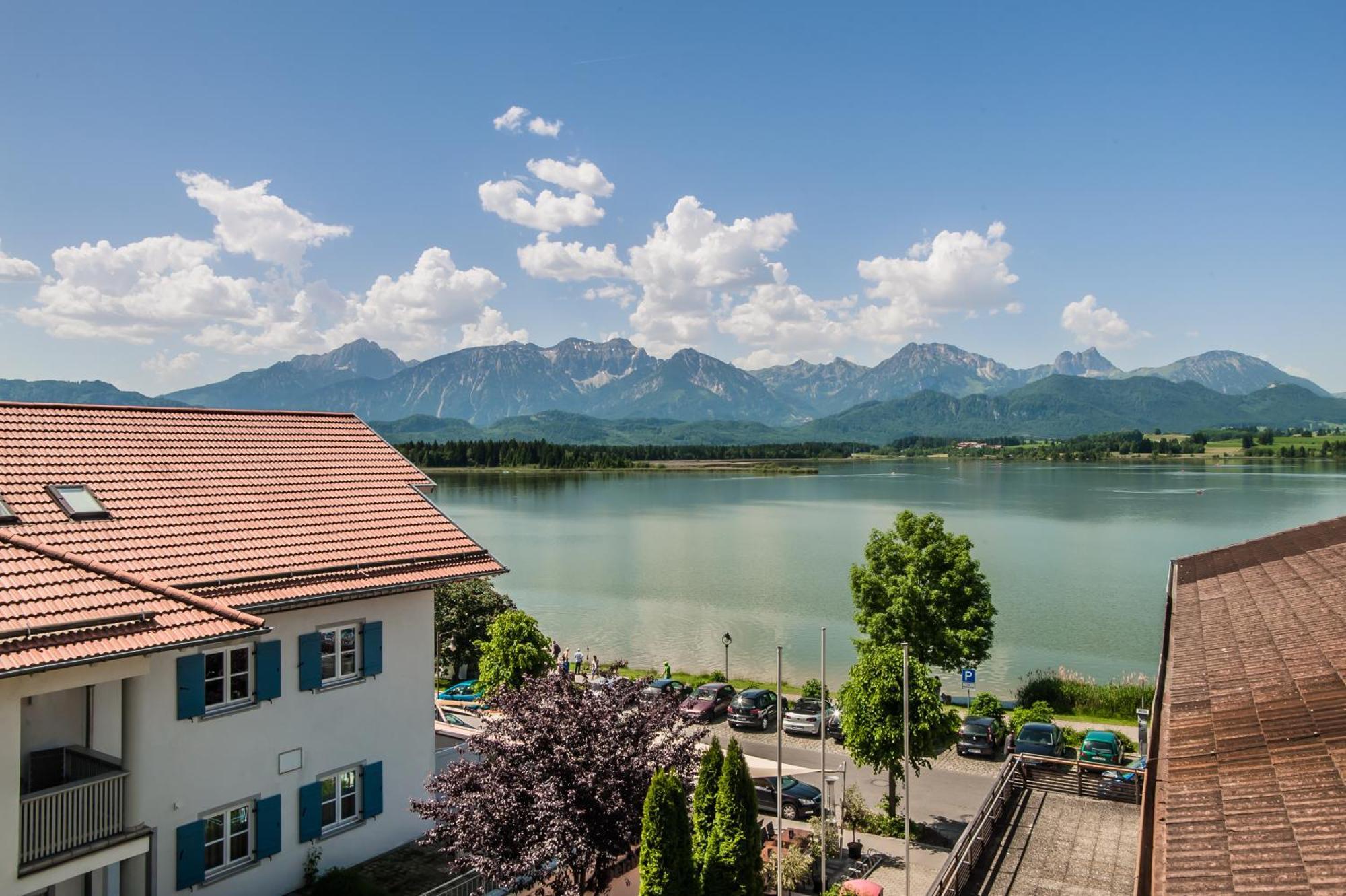 Hotel Am Hopfensee Фюссен Экстерьер фото